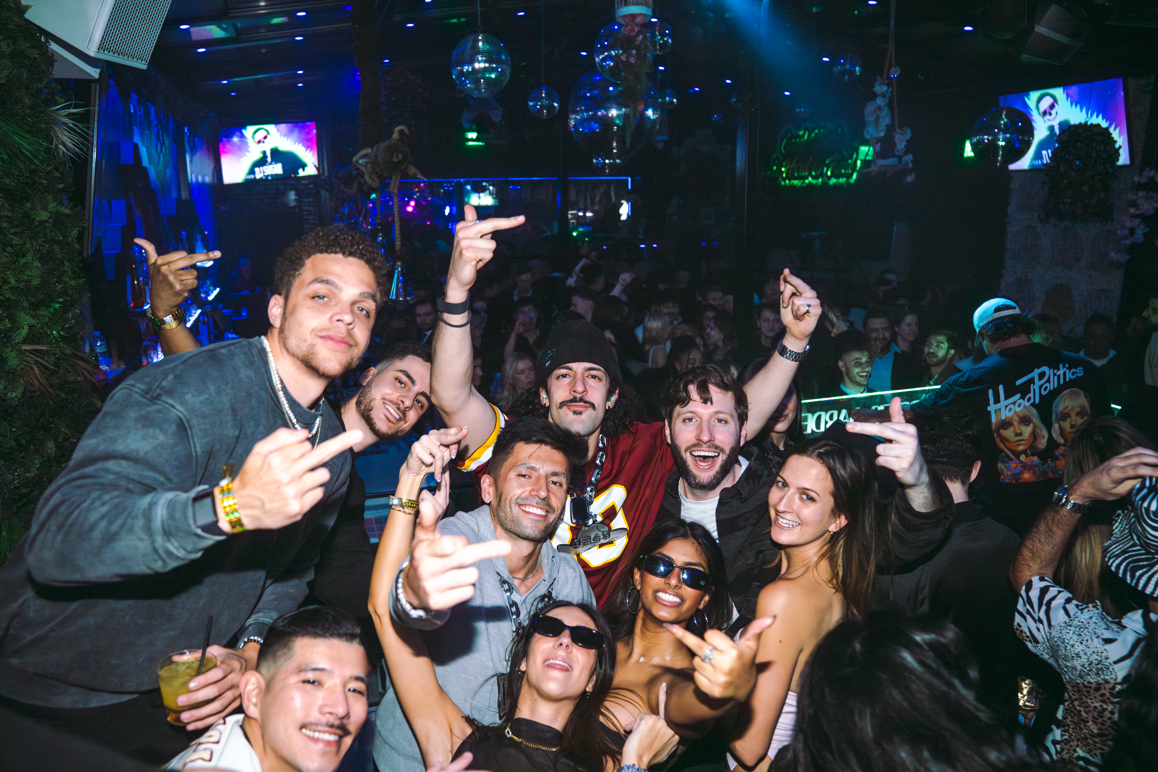 Higher Viiibrations Crowd